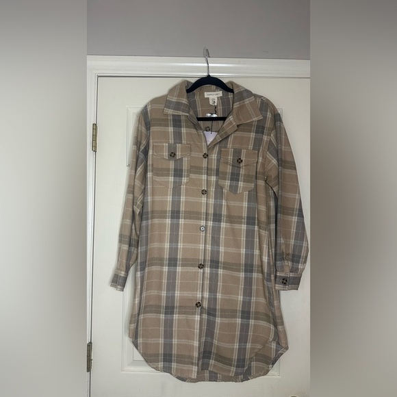 Happily Grey Tops - Happy Gate Beige Plaid Long Sleeve Tunic